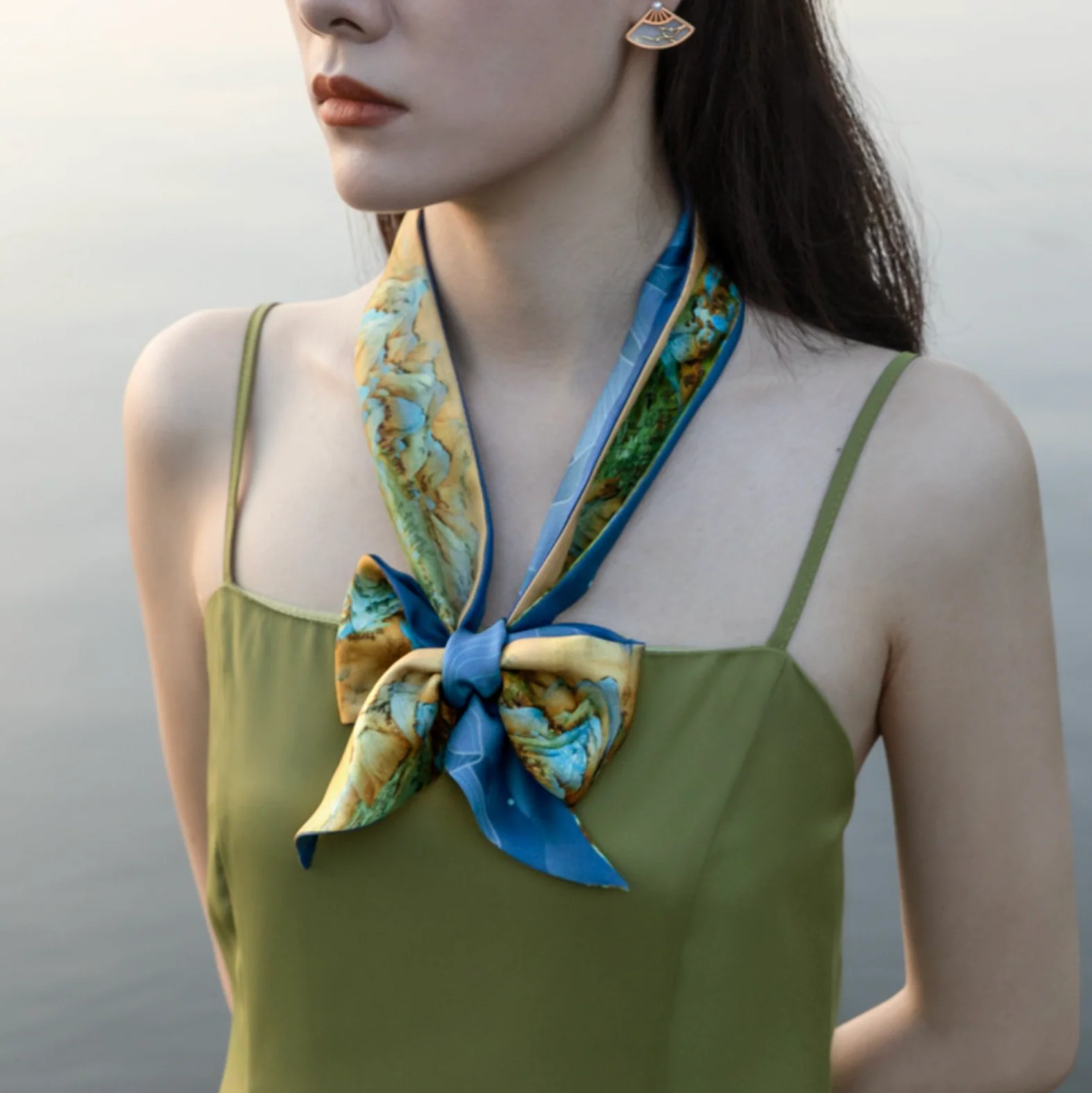 A Thousand Li - Artwork Mulberry Silk Twilly (120cm) - Image 4