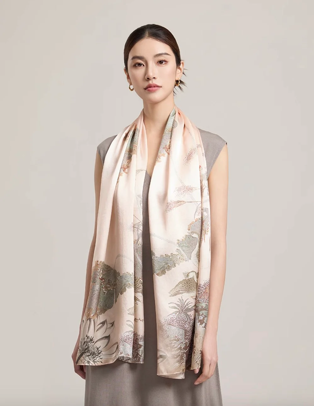 Amber Garden Mulberry Silk Scarf (170x53cm) - Image 3