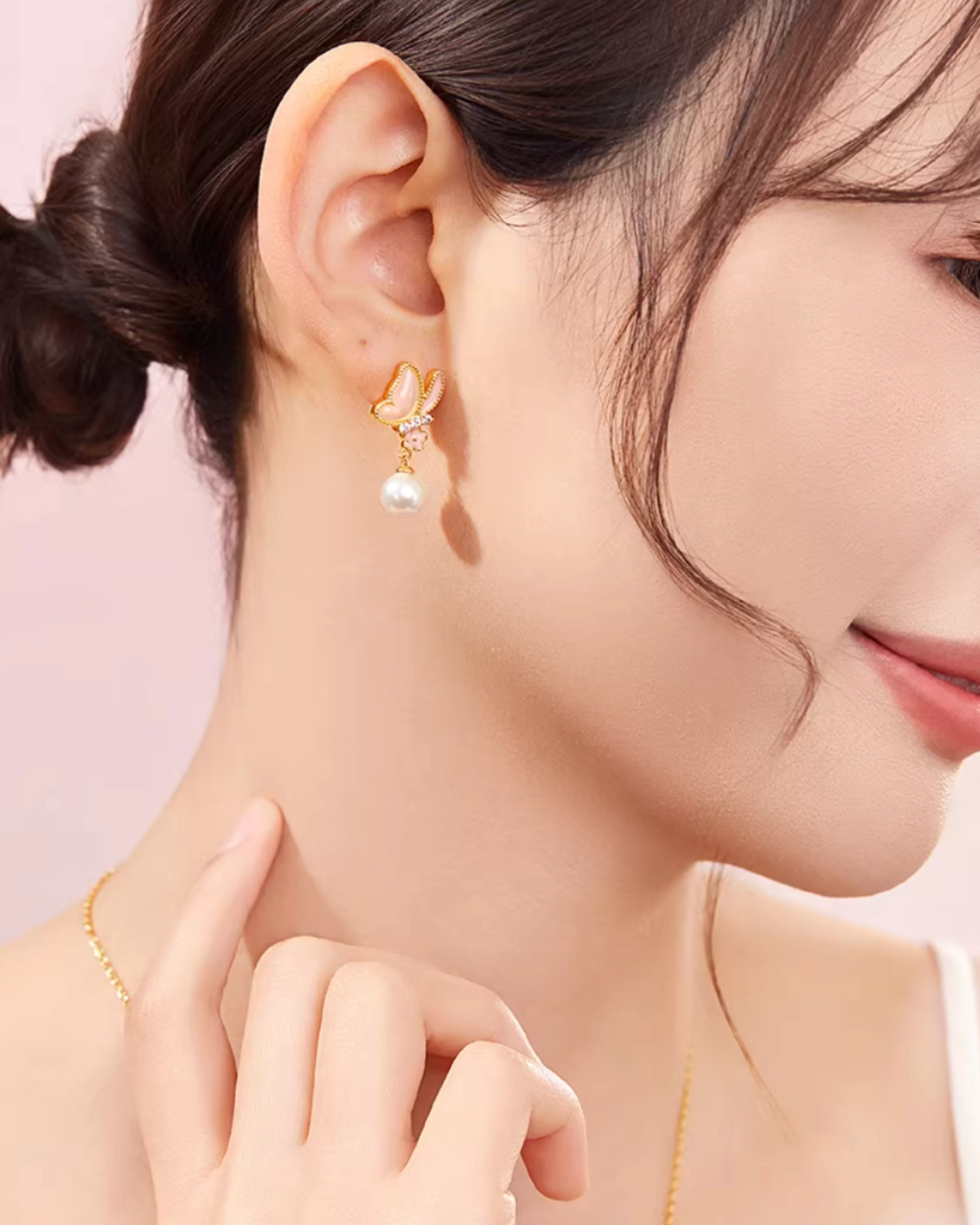 Butterfly Bloom Pearl Jewellery Set - Image 19