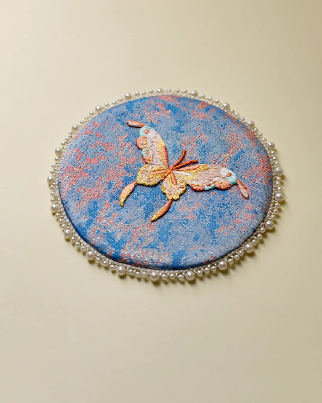 Dreamwing Pearl Brocade Coaster Set - Image 4