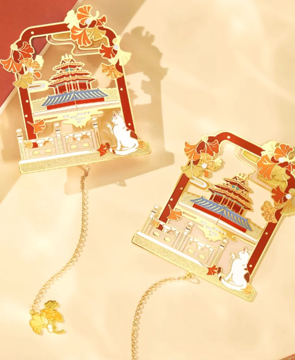 Emperor’s Garden Pavilion Bookmark Gift Set - Image 9