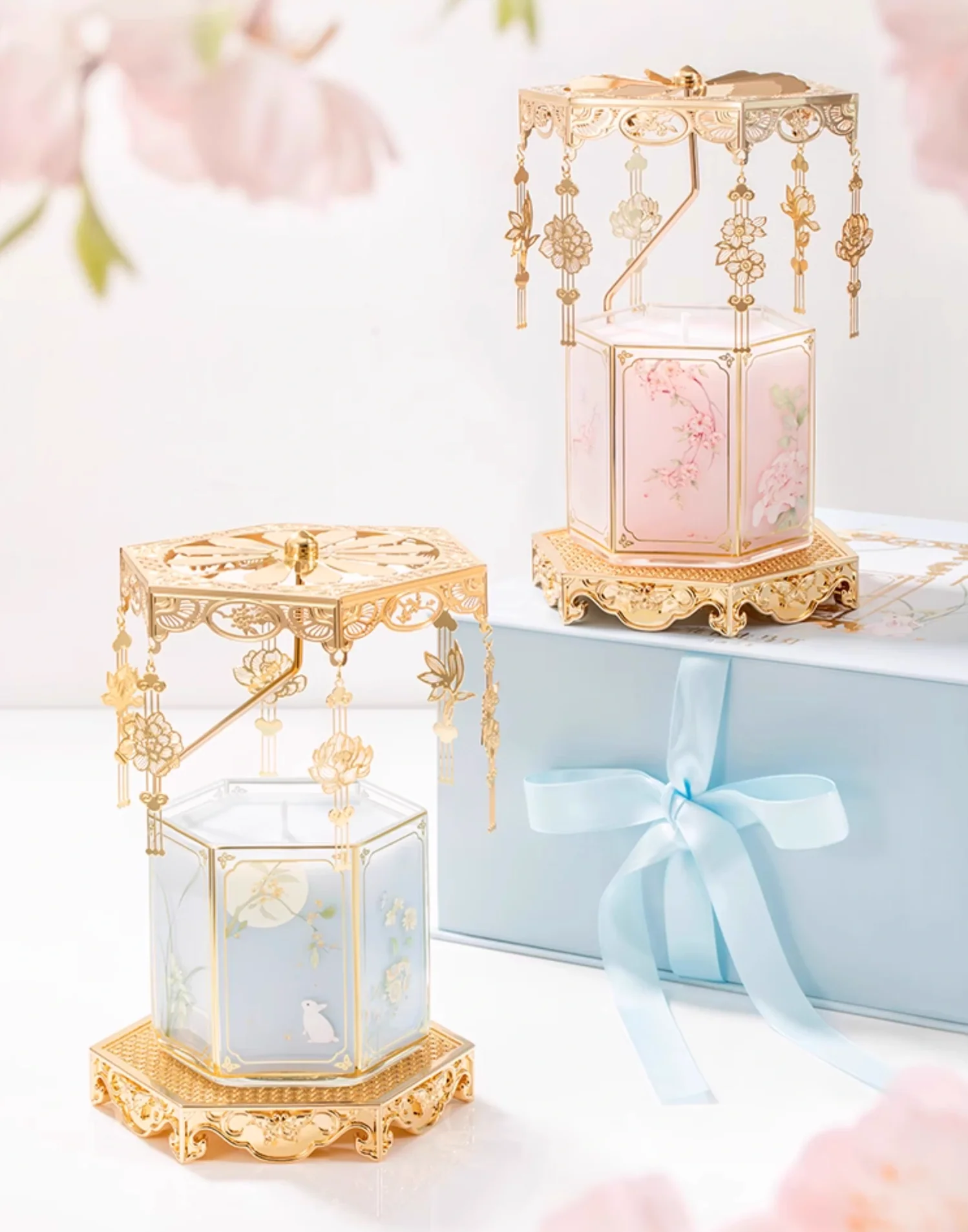 Floral God Carousel Lantern Candle Gift Set - Image 3