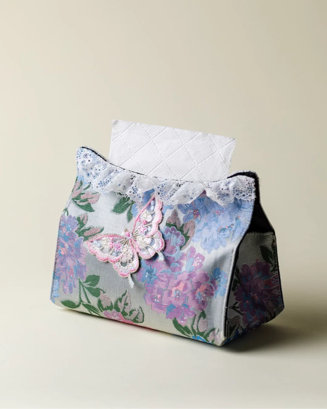 Garden Flutter Tissue Box - Image 3