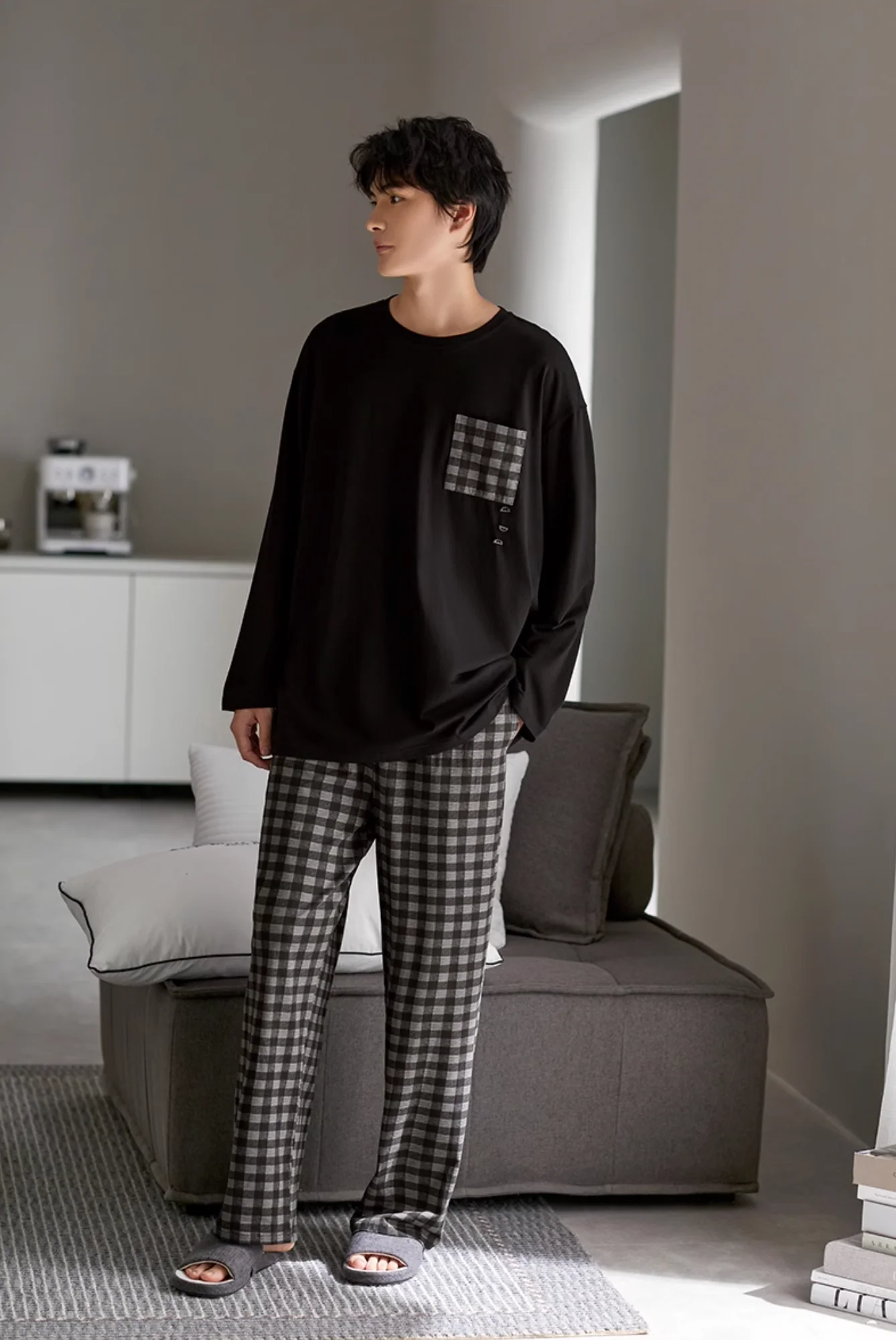 Gé Pajamas Set (T-Shirt & Pants) - Image 6