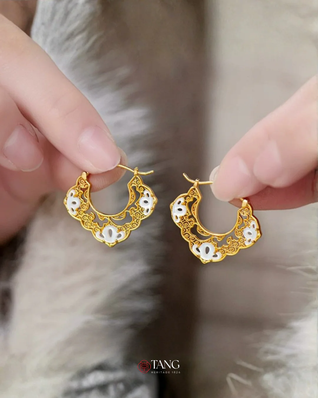 Gold Vermeil Ruyi Cloud Hoop Earrings - Image 8