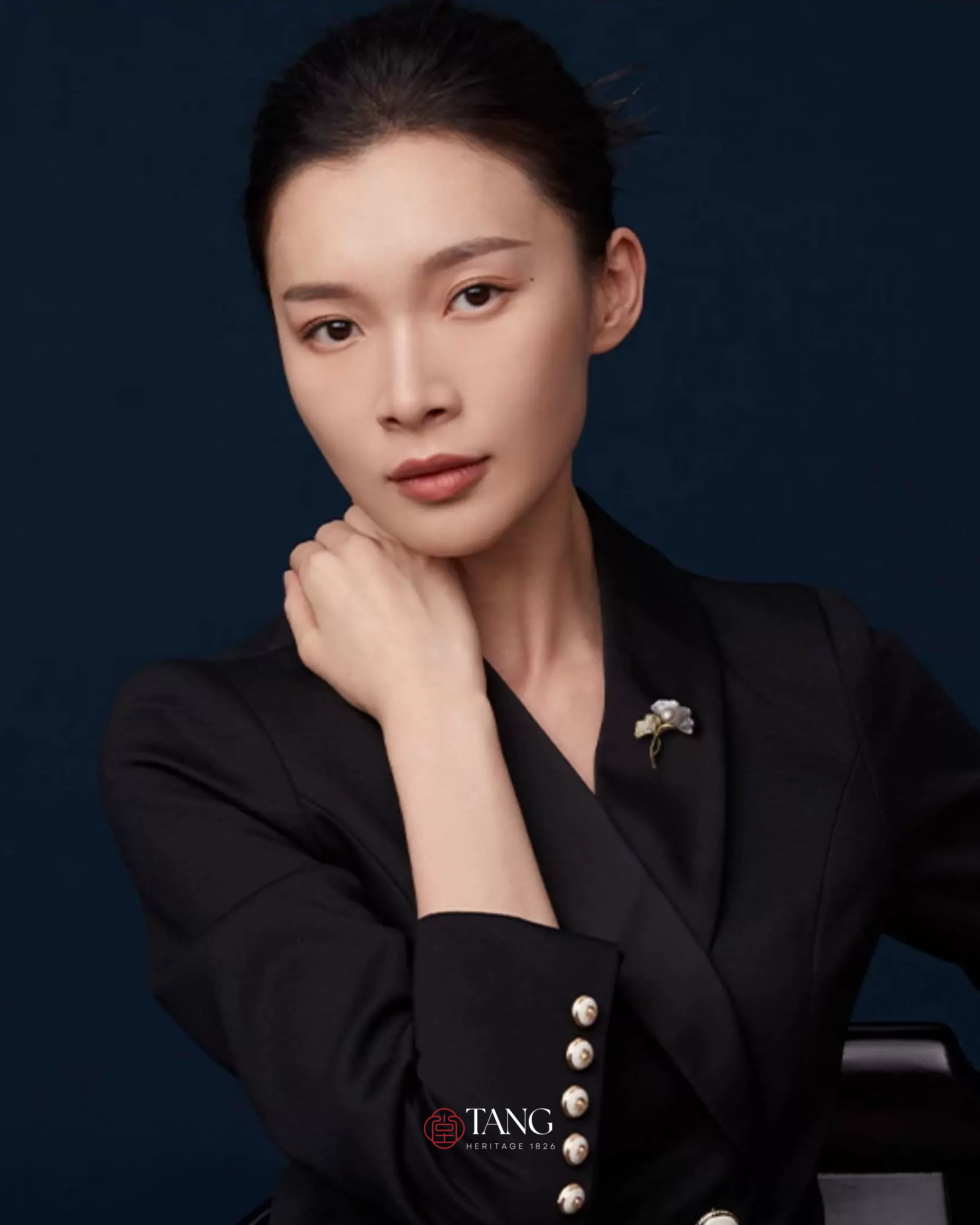 Golden Ginkgo Brooch - Image 6