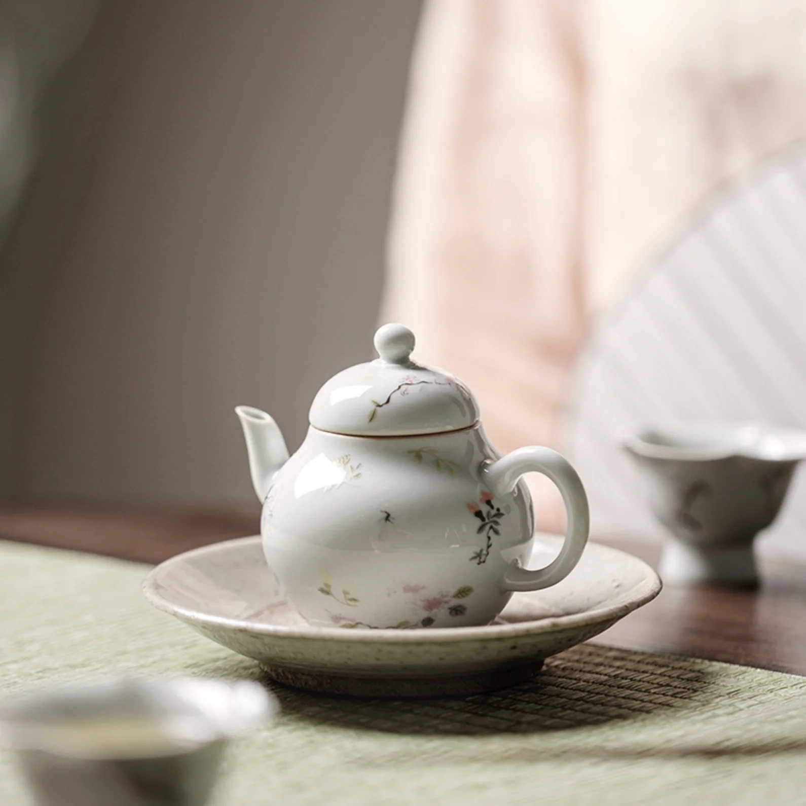 Gu Qing Small Floral Tea Pot - Image 4