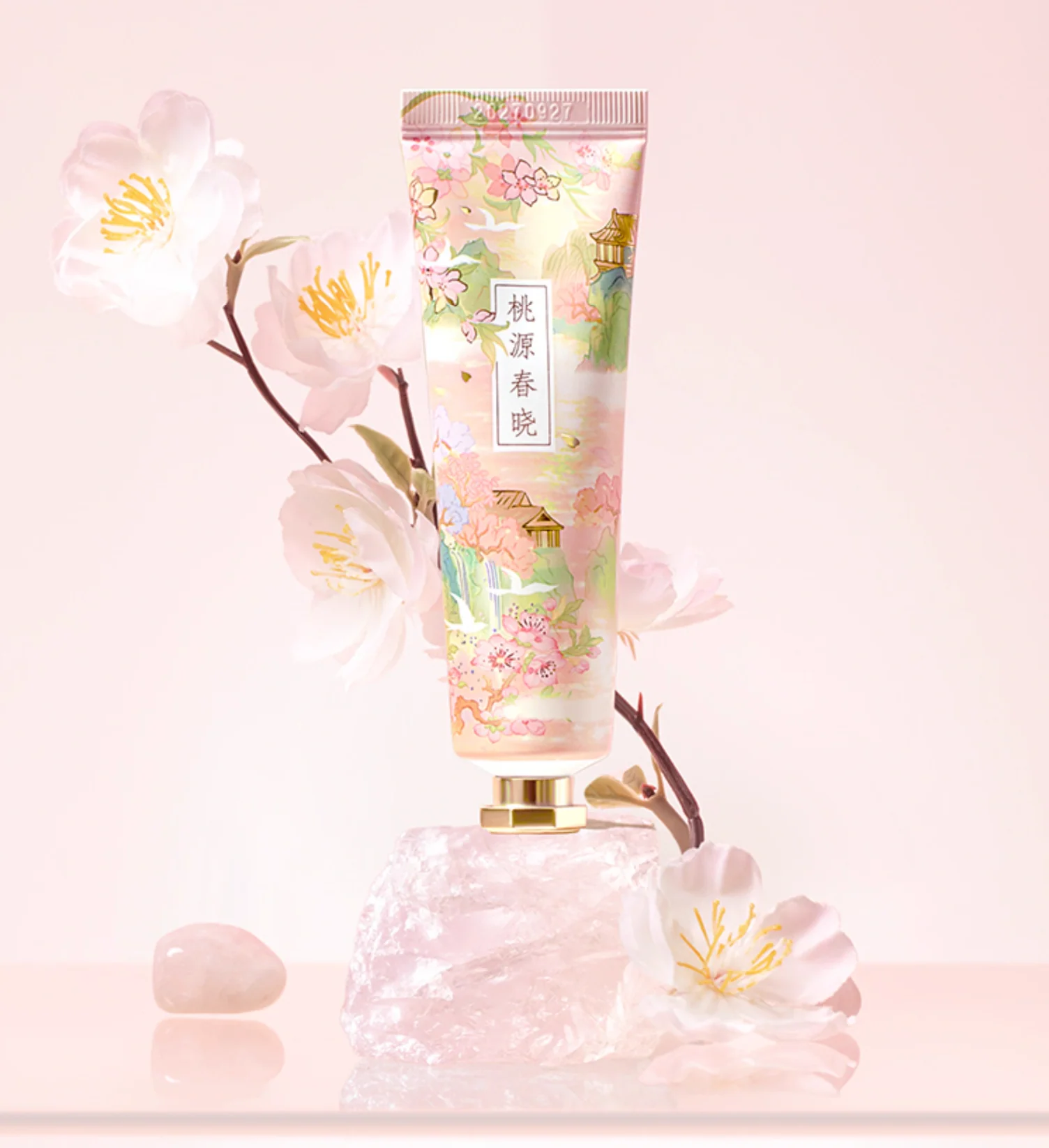 Heritage Paintings Hand Cream Gift Set - Image 7