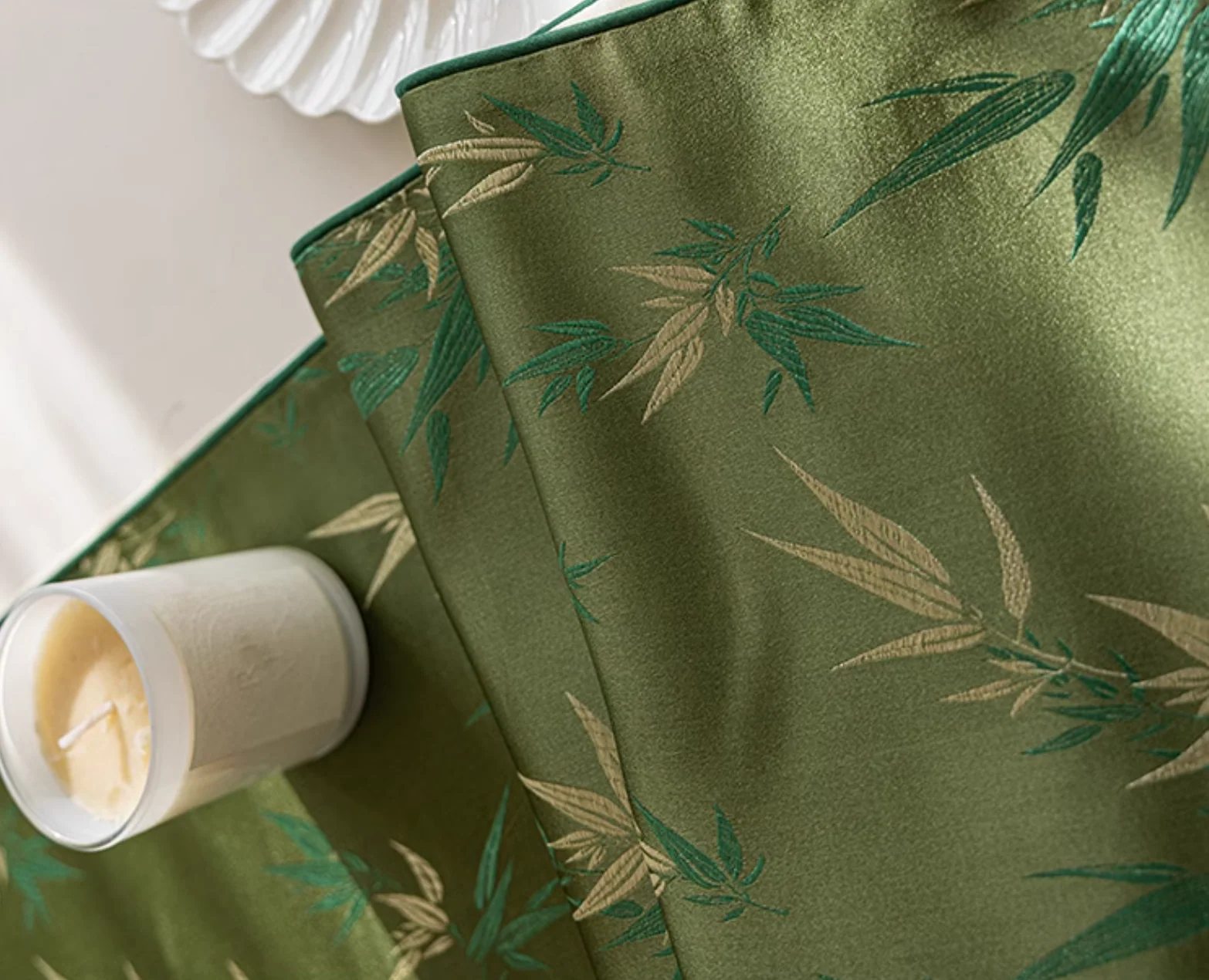 Jade Bamboo Embroidery Table Runner - Image 4