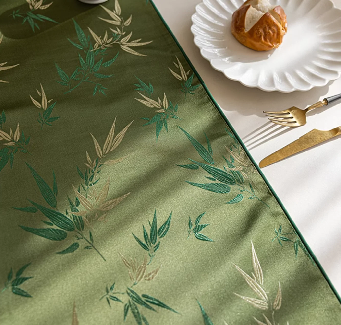 Jade Bamboo Embroidery Table Runner - Image 5