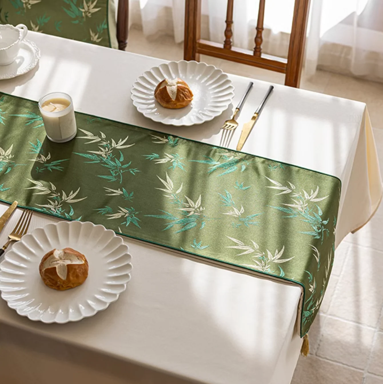 Jade Bamboo Embroidery Table Runner - Image 6