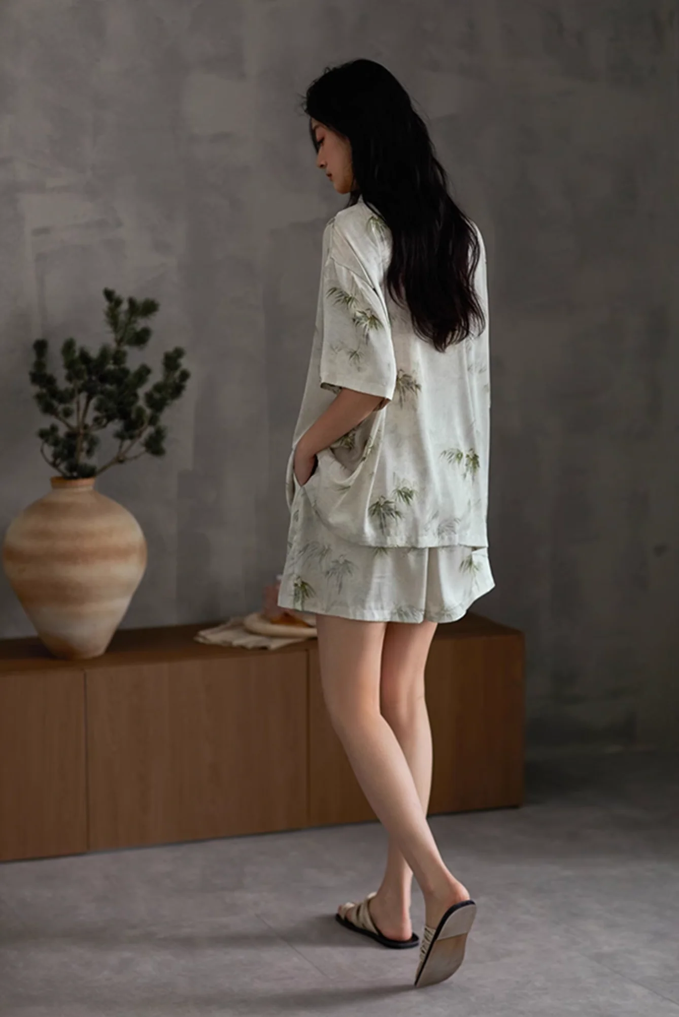 Jìng Pajamas Set - Image 5
