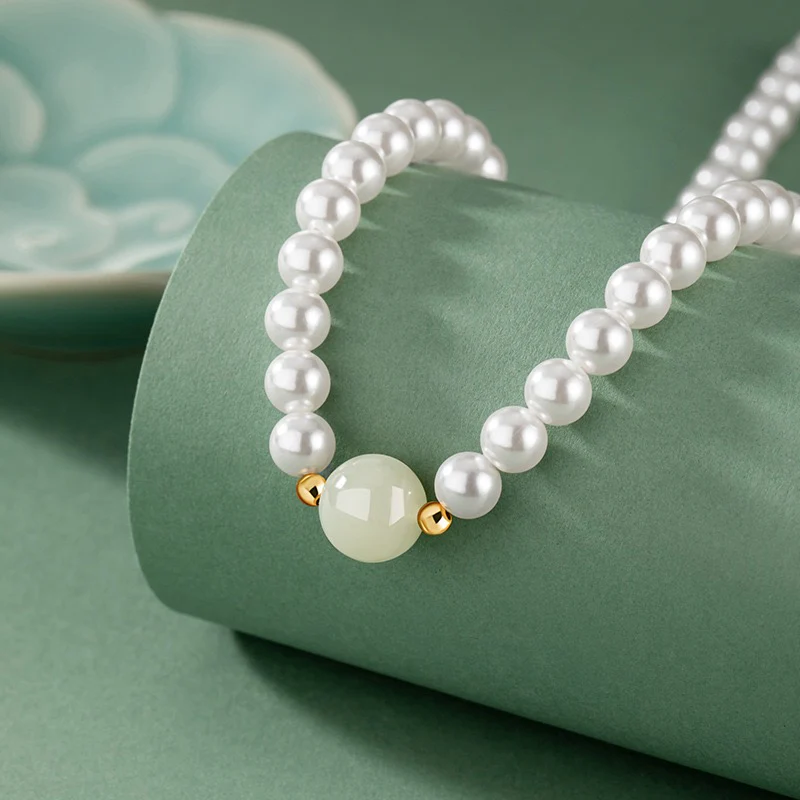 Luna Pearl Jade Jewellery Set - Image 3