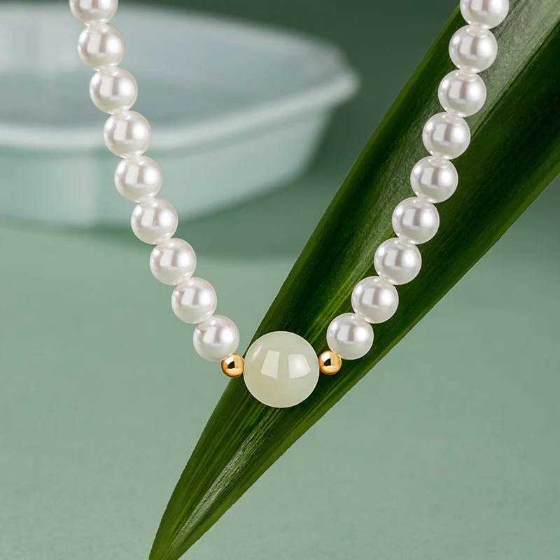Luna Pearl Jade Jewellery Set - Image 4