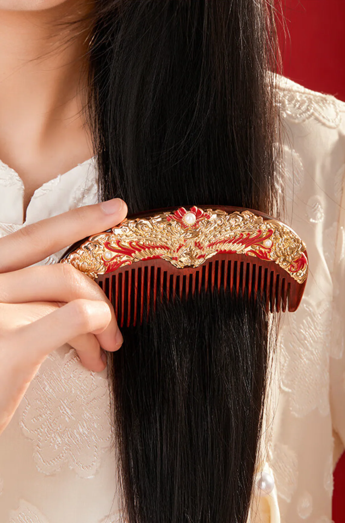 Phoenix Crown Mirror & Comb Gift Set - Image 7