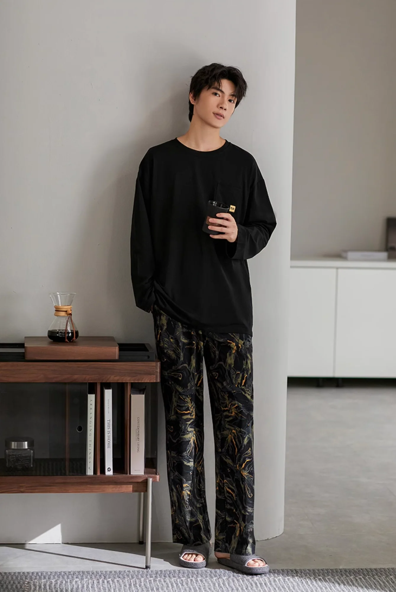 Piāo Pajamas Set (T-Shirt & Pants) - Image 6