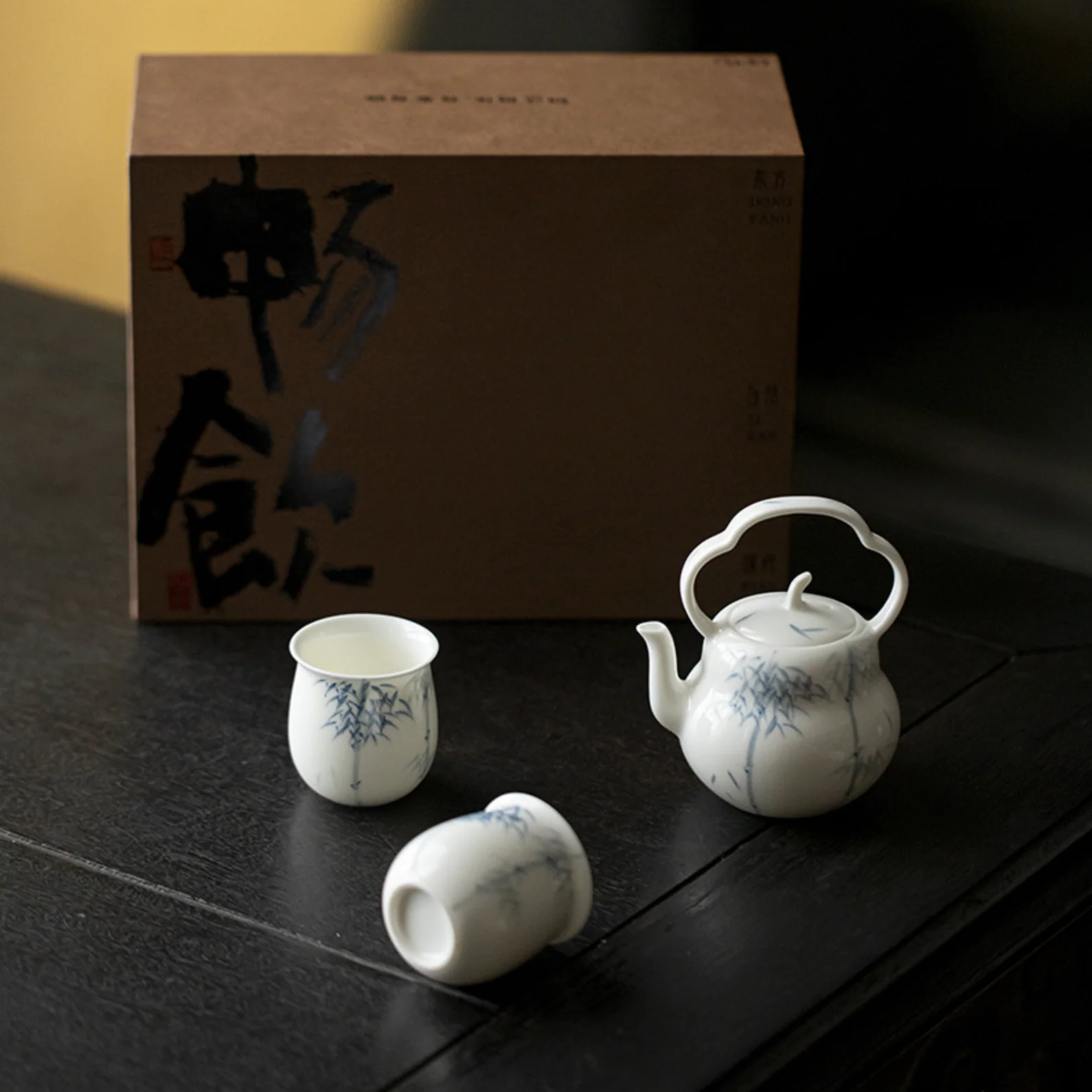 Qing Hua Bamboo 3-Piece Teapot Set - Image 2