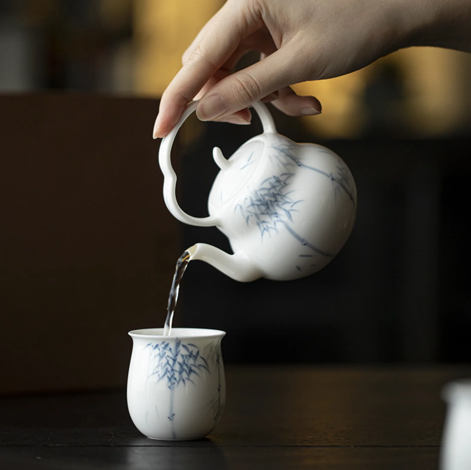 Qing Hua Bamboo Cloud Handle Tea Pot - Image 3