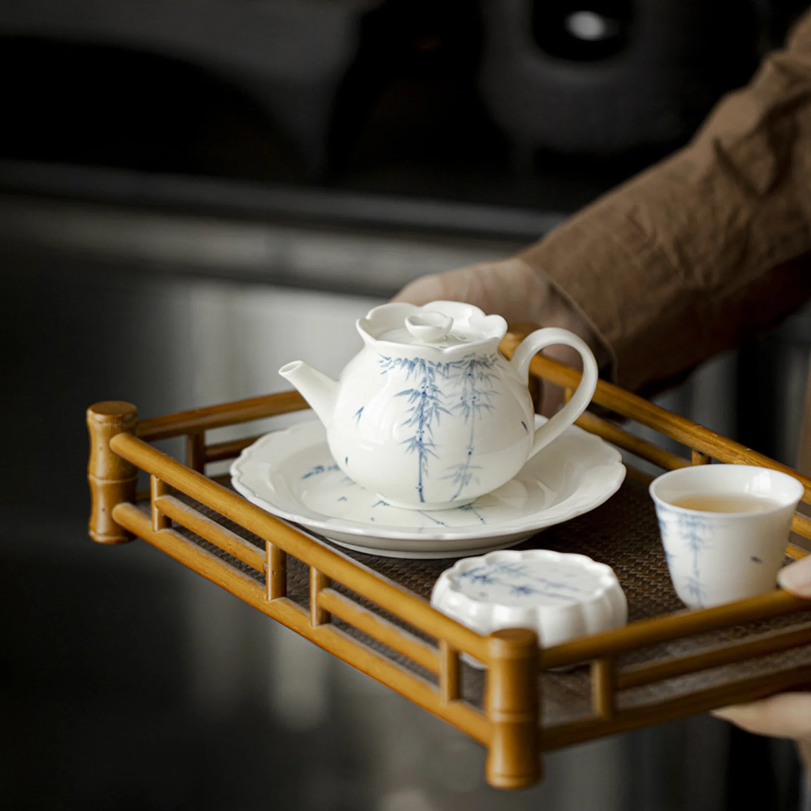 Qing Hua Bamboo Flower Mouth Tea Pot - Image 4