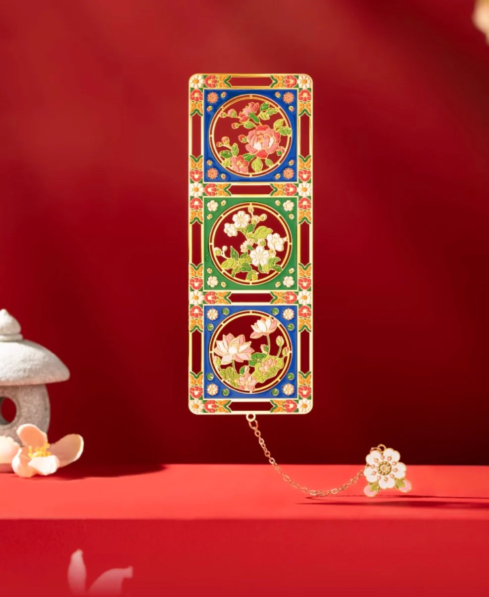 Radiance of the Palace Bookmark Set - Image 9