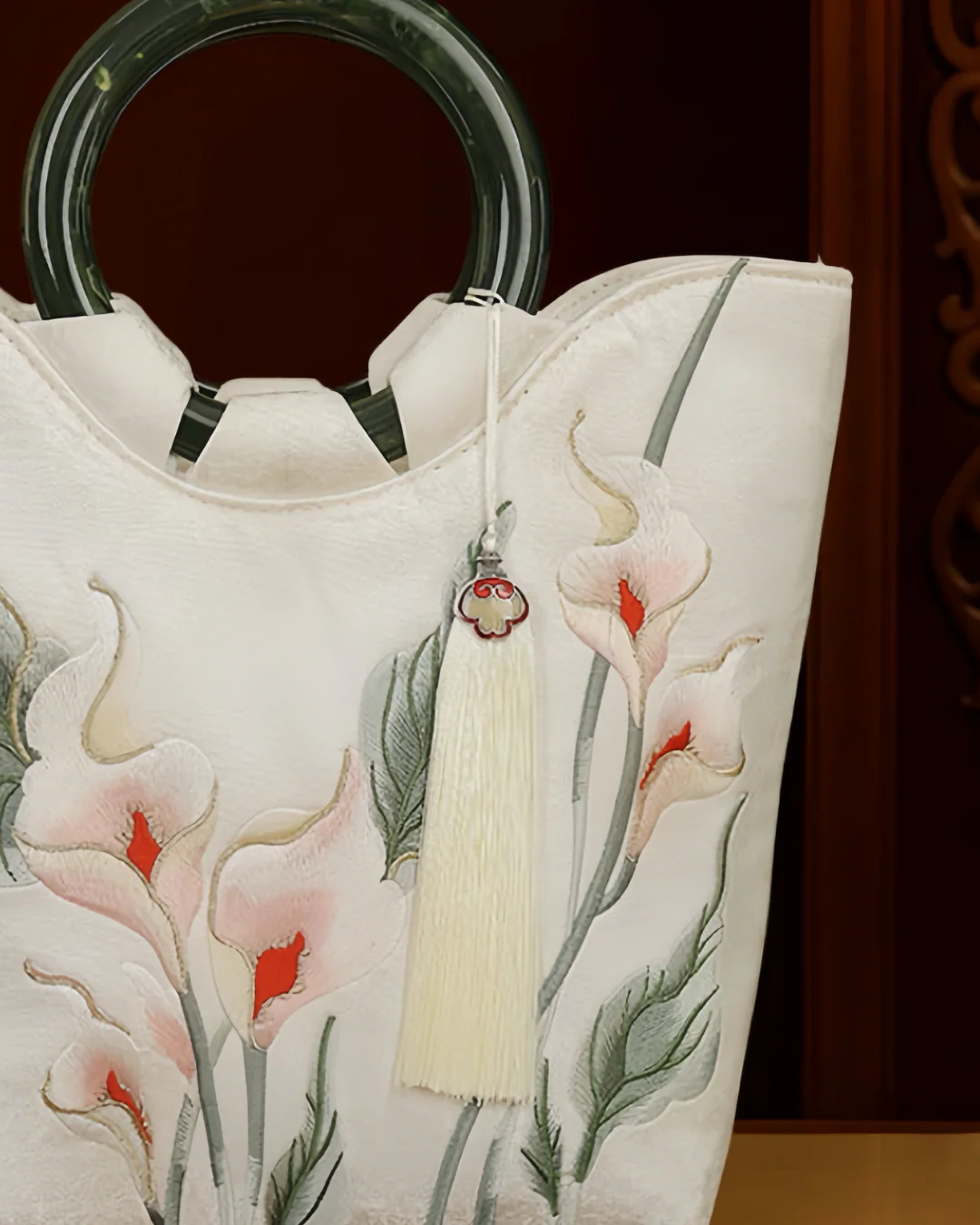 Tang Bloom Trumpet Lily Top-Handle Bag - Image 10