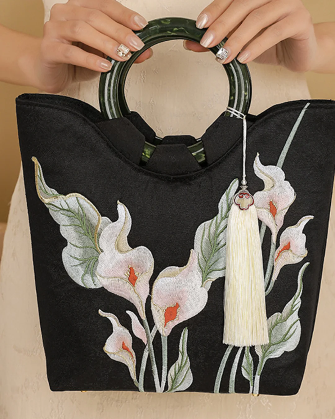 Tang Bloom Trumpet Lily Top-Handle Bag - Image 5