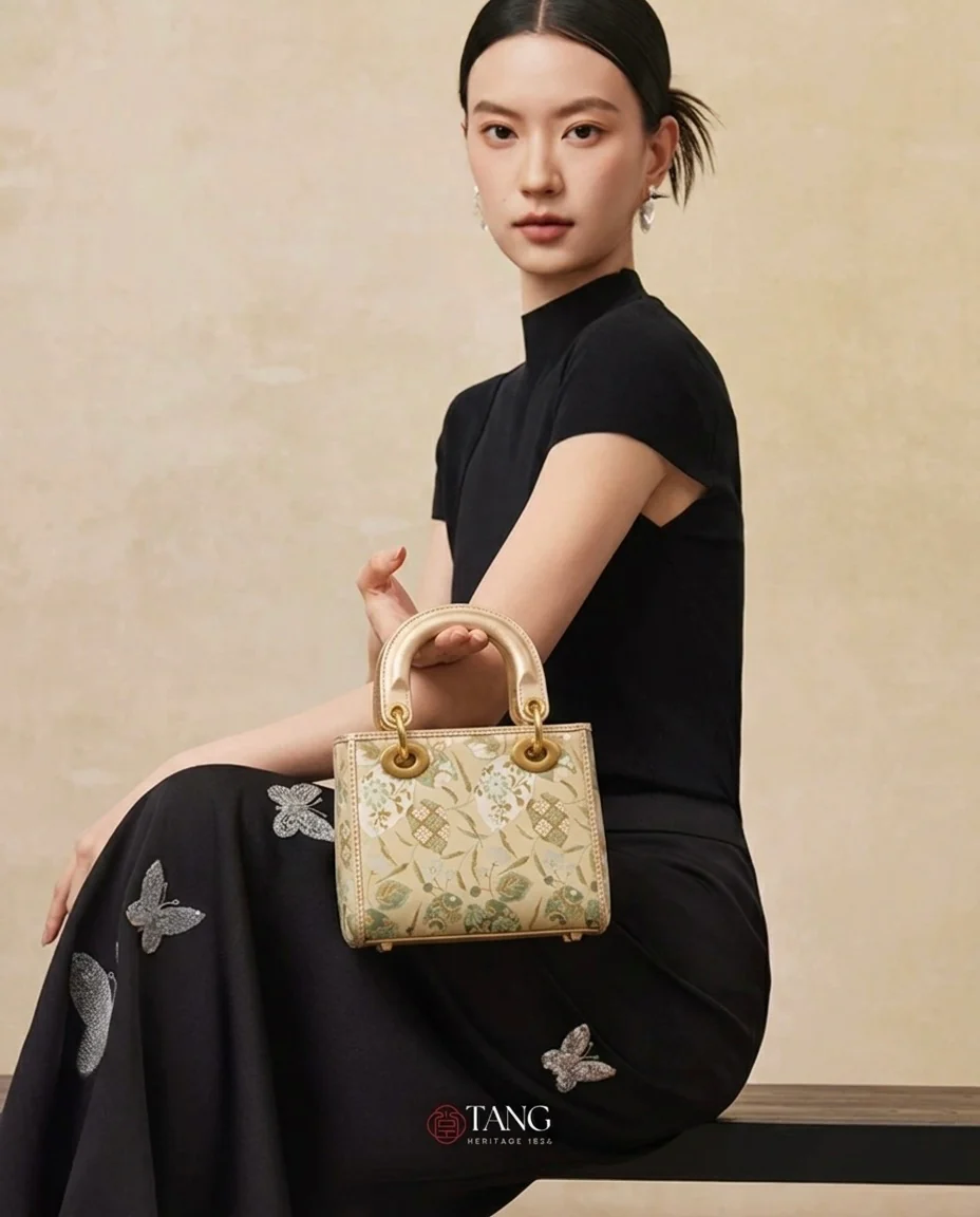Tang Gold 17 Gilded Vines Song Brocade Bag - Image 5