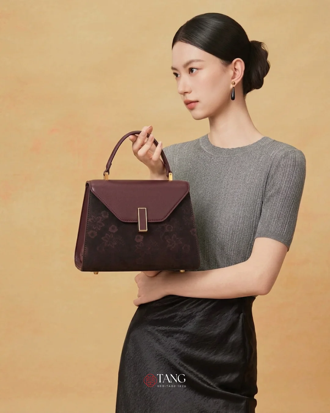 Tang Imperial 25 Cloud Silk Peony Clutch - Image 10