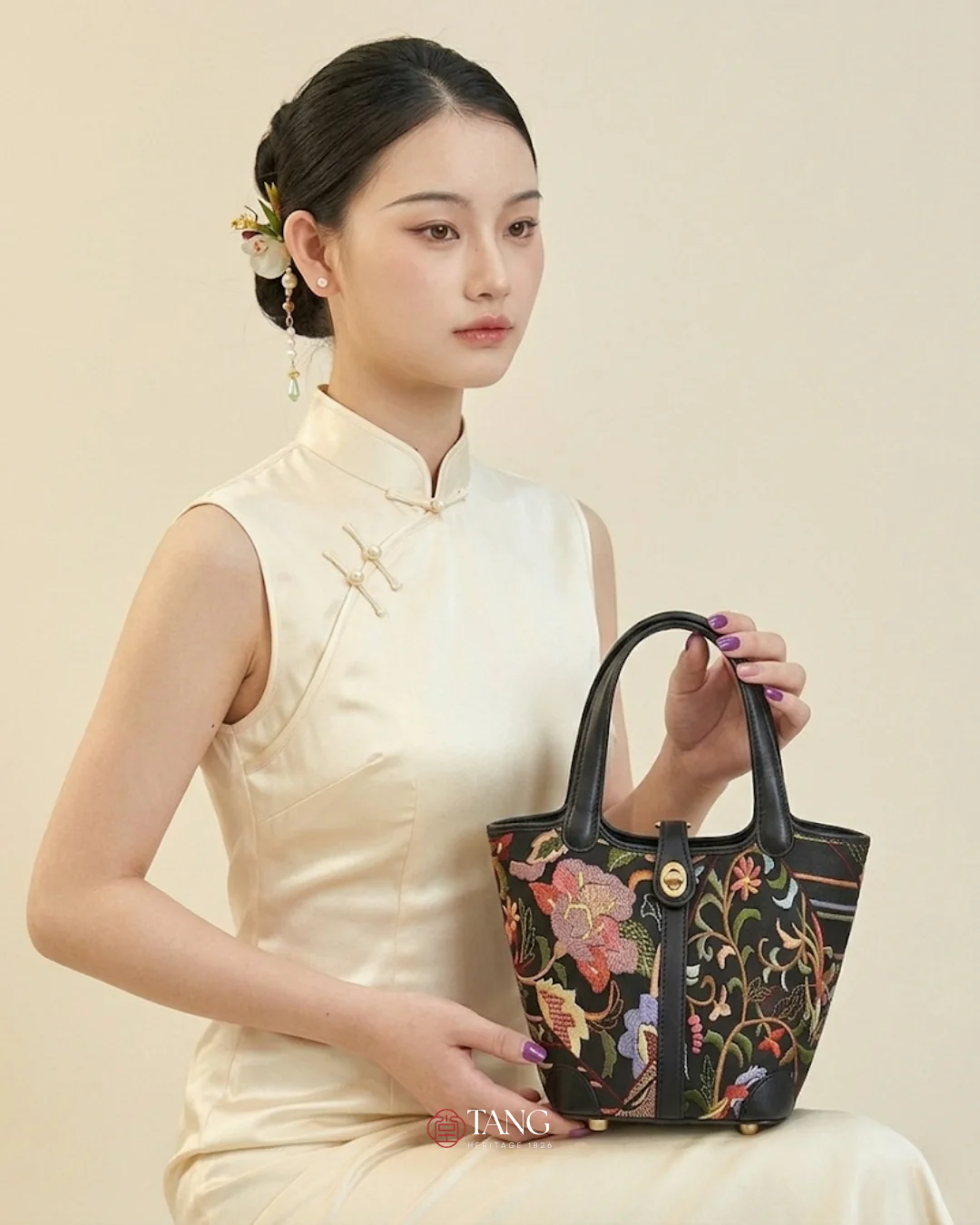 Tang Red 17 Embroidered Spring Florals Brocade Bag - Image 9