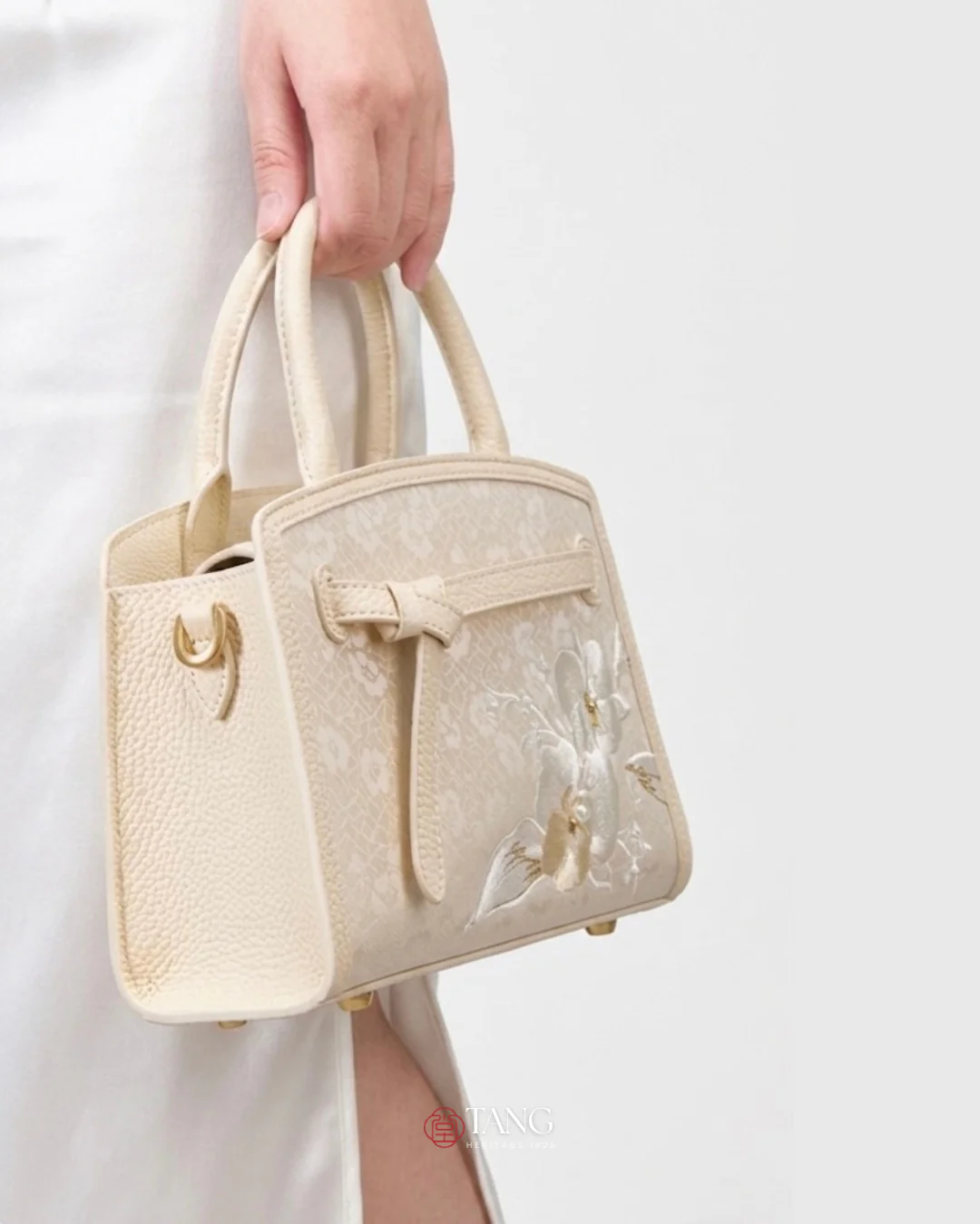 Tang Red 17 Embroidered Orchid Pearl Top-Handle Bag - Image 23