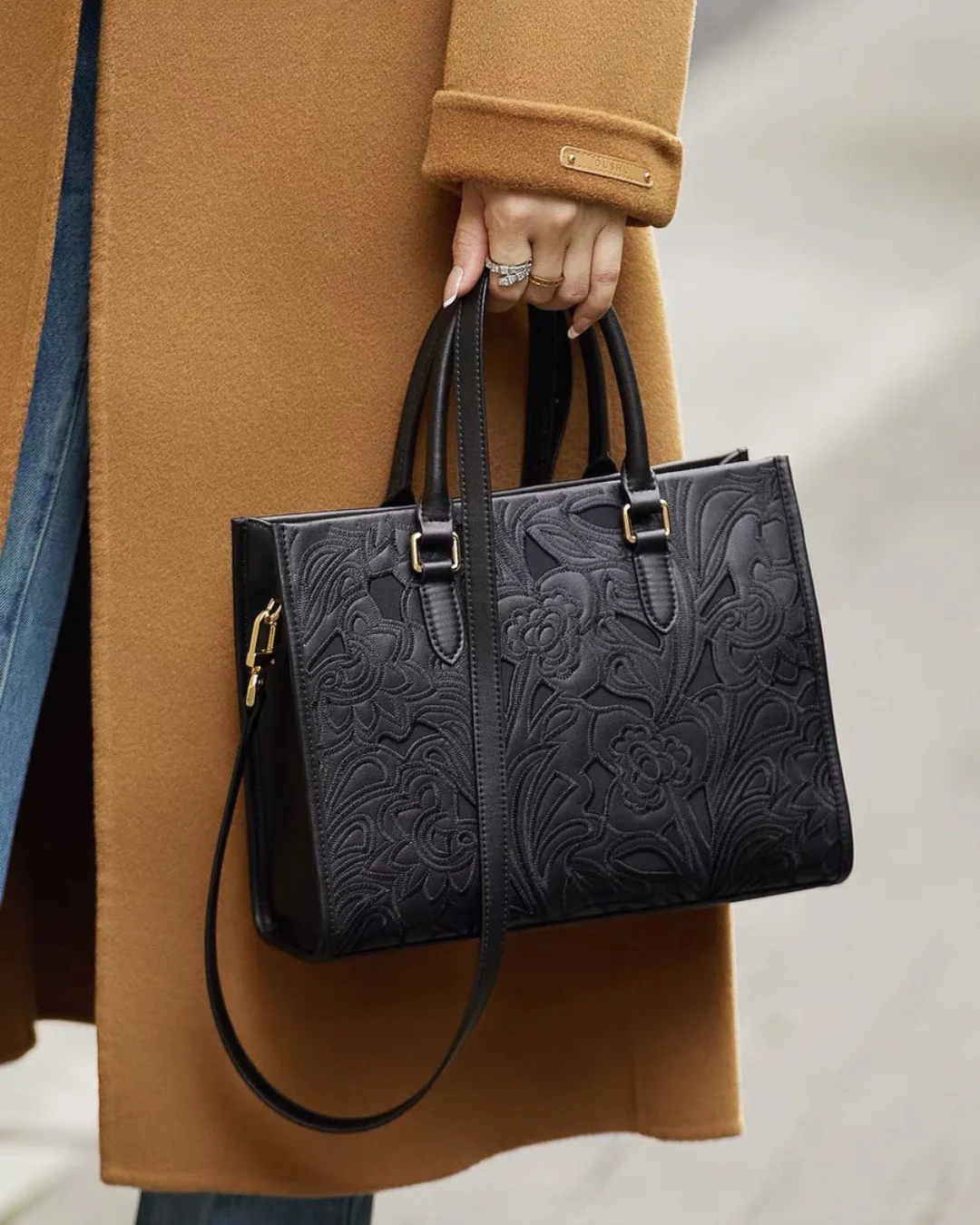 Tang Red 17 Peony Relief Tote - Image 11