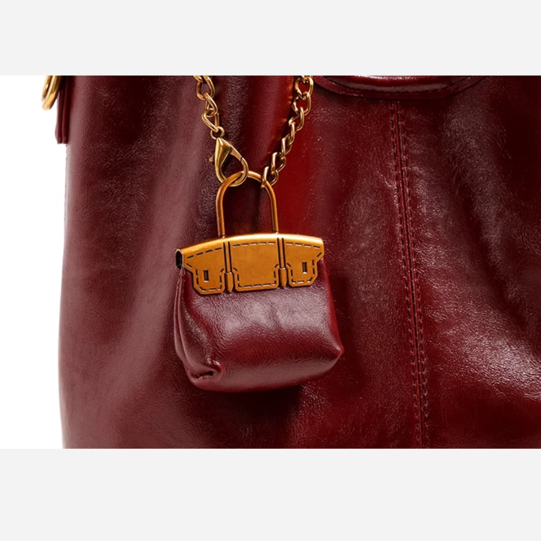 Tang Red 27 Glazed Scarlet Tote - Image 7