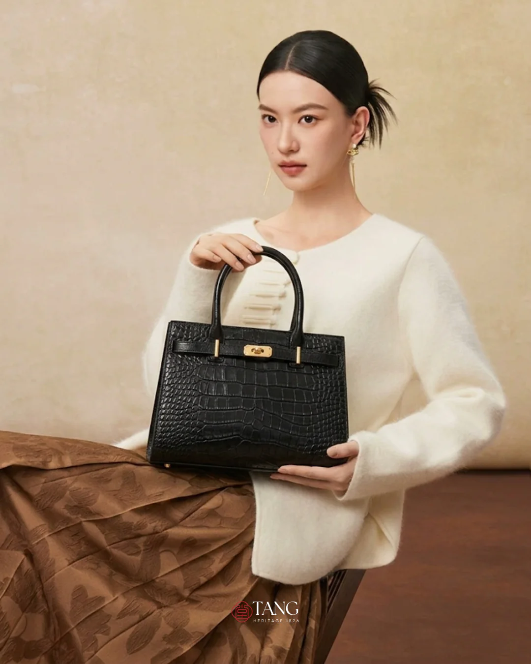 Tang Red 27 Obsidian Crocodile-Embossed Tote - Image 4