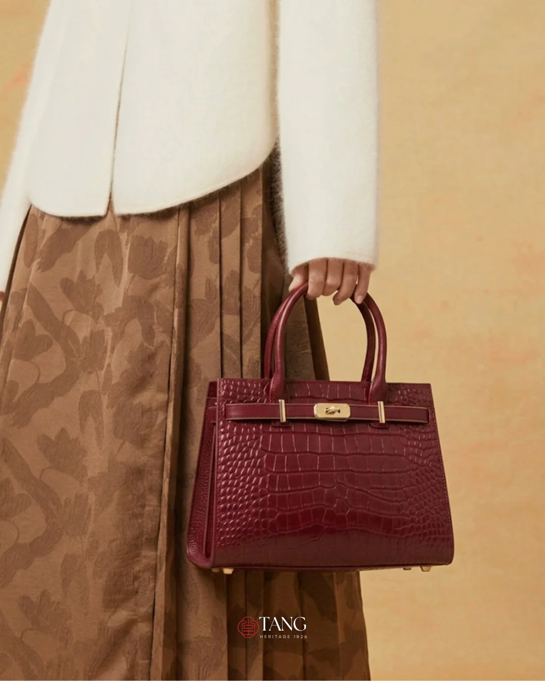 Tang Red 27 Obsidian Crocodile-Embossed Tote - Image 7