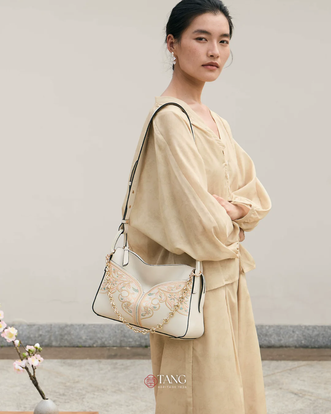 Tang Red 28 Embroidered Blooming Clouds Shoulder Bag - Image 7