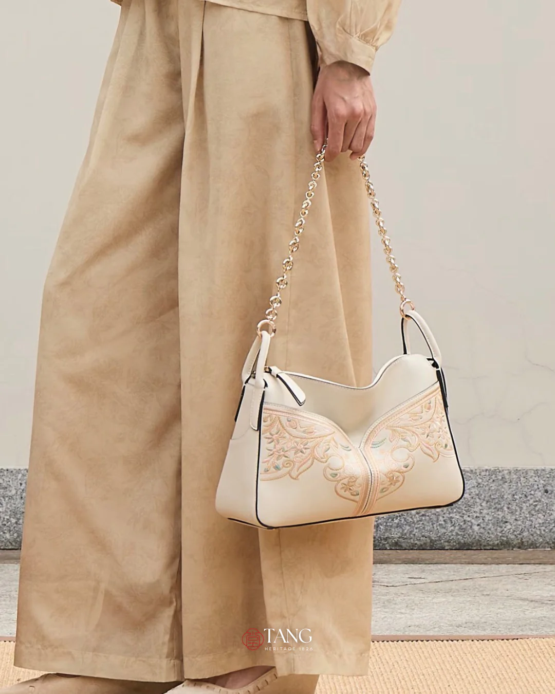 Tang Red 28 Embroidered Blooming Clouds Shoulder Bag - Image 8