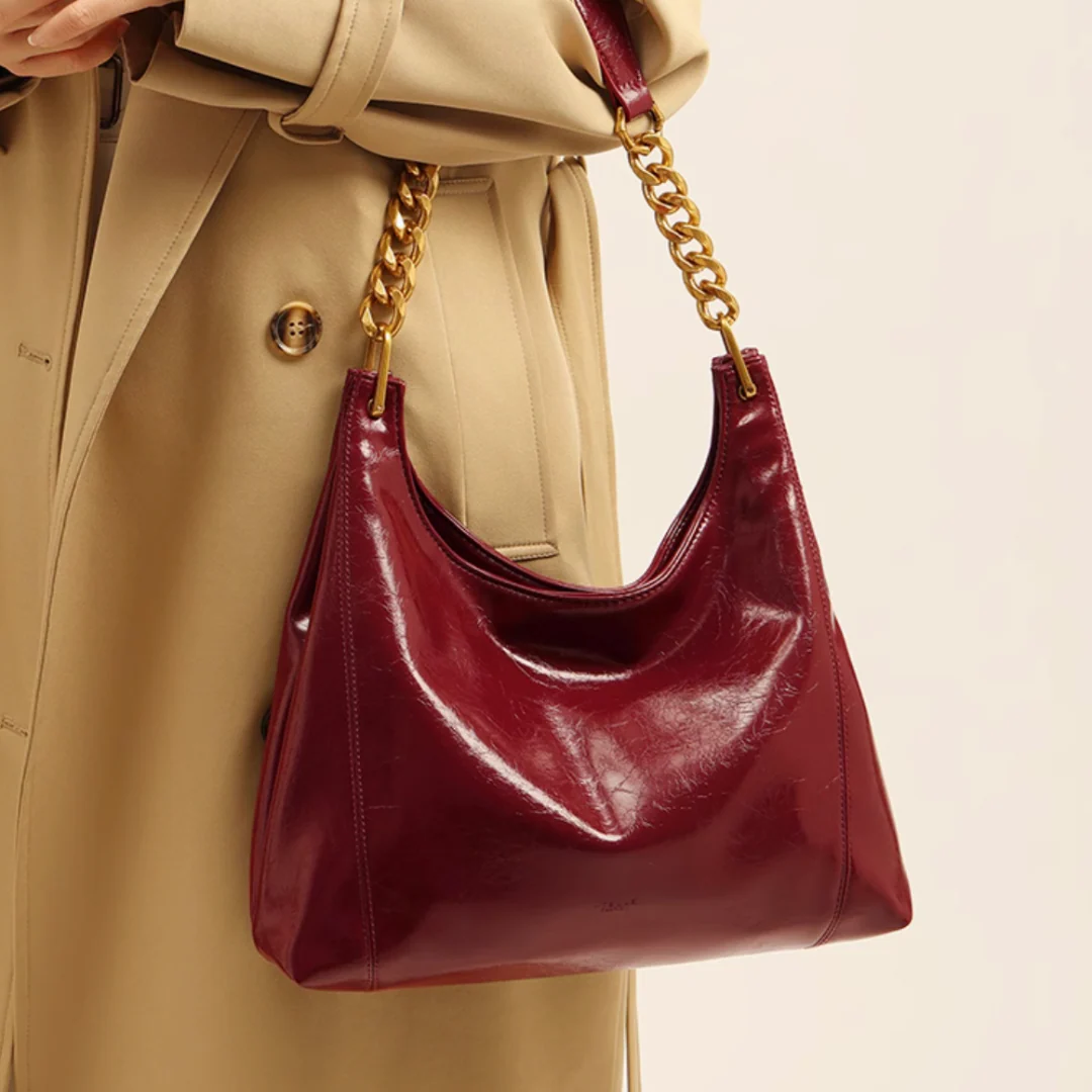 Tang Red 29 Glazed Scarlet Hobo Bag - Image 3