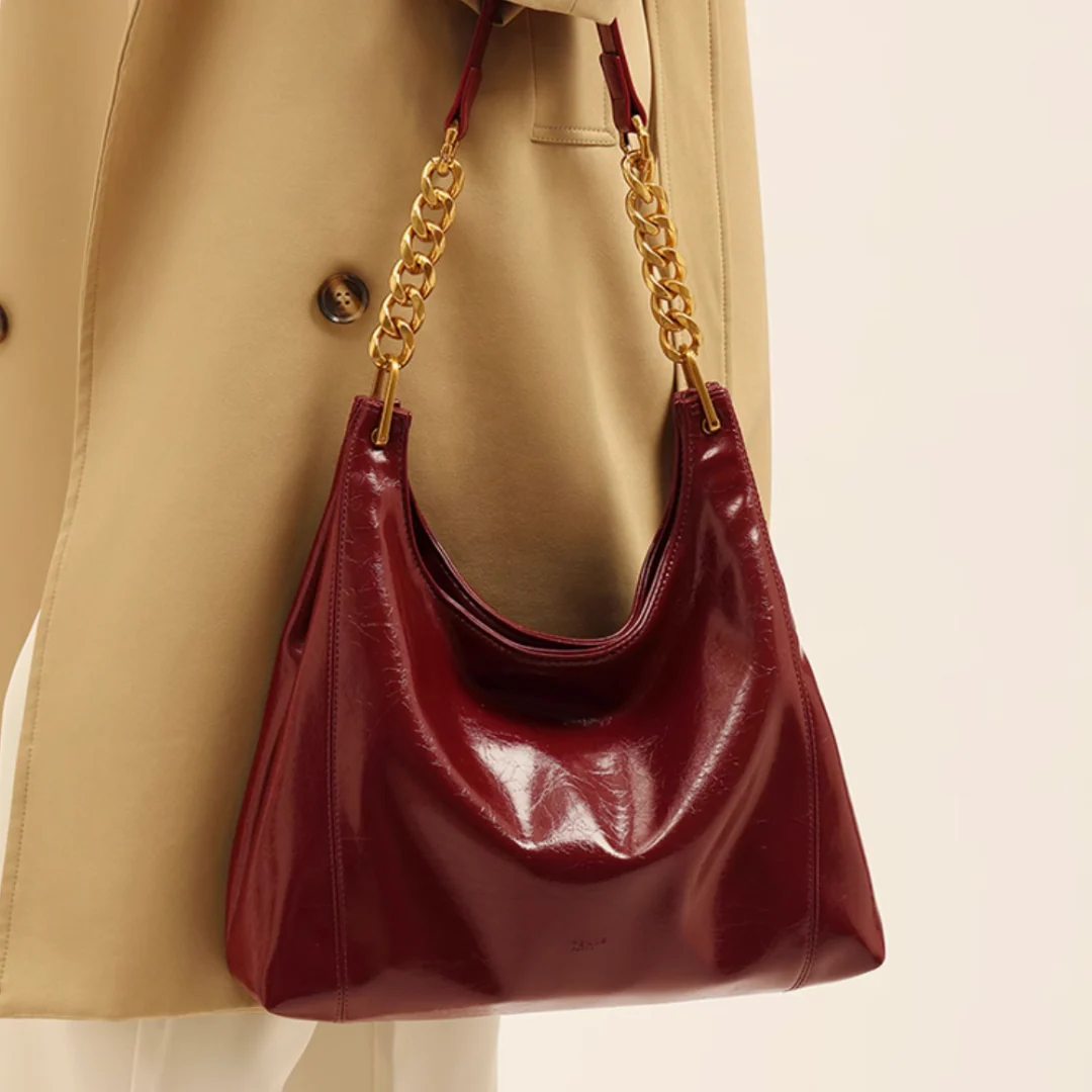Tang Red 29 Glazed Scarlet Hobo Bag - Image 4