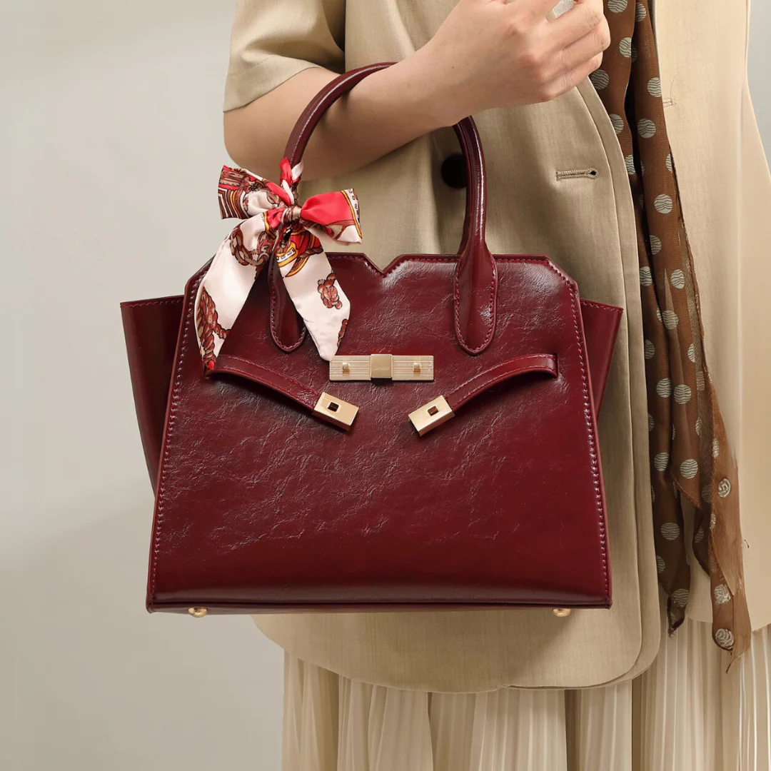 Tang Red 29 Glazed Scarlet Tote - Image 2