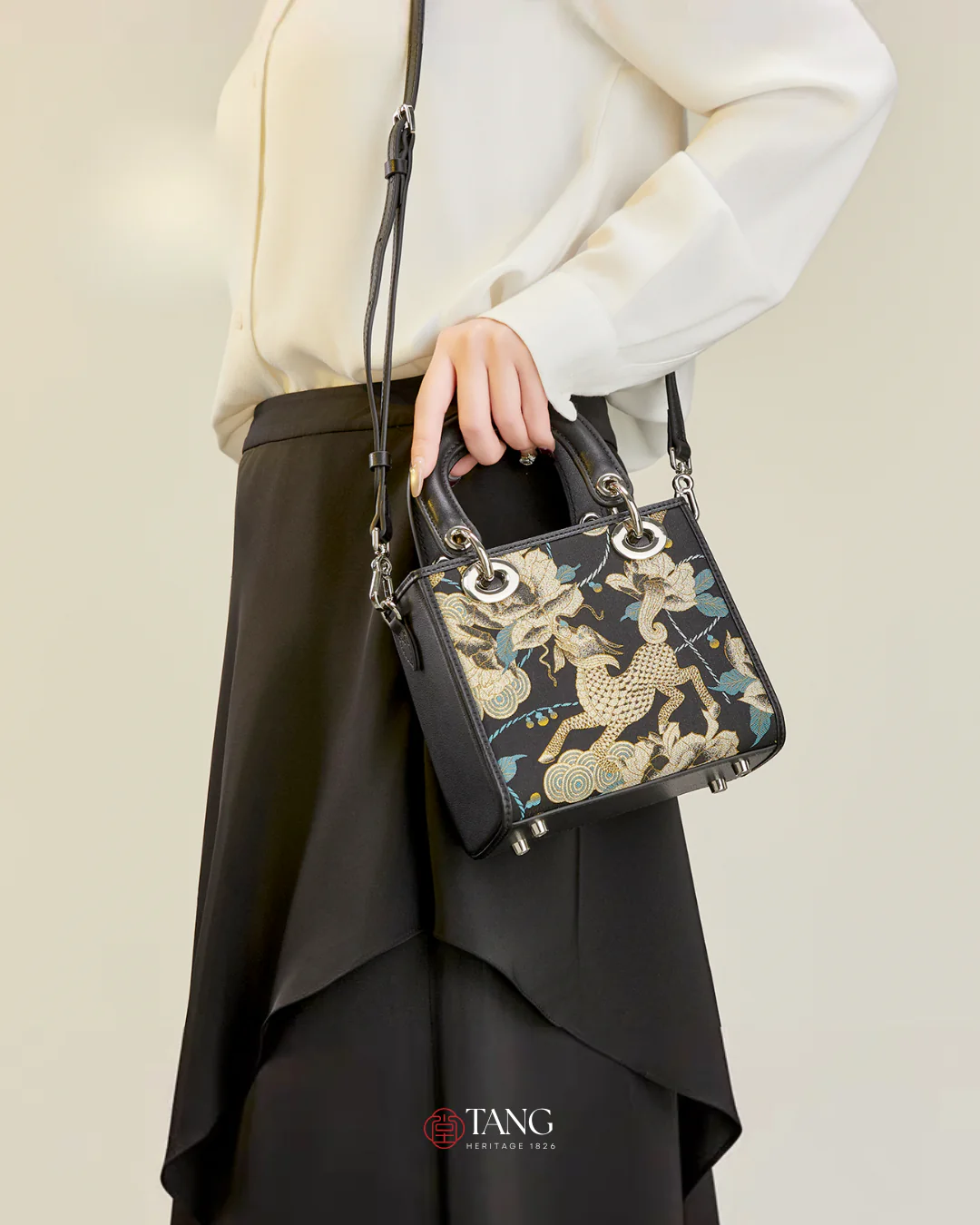 Tang Red 30 Gilt Qilin Peony TOGO Song Brocade Tote - Image 17