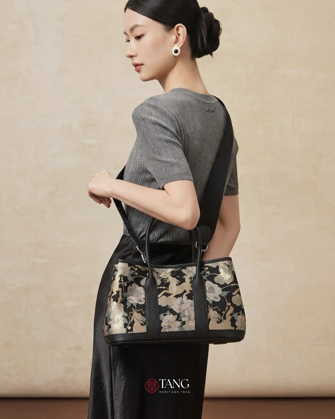 Tang Red 30 Gilt Qilin Peony TOGO Song Brocade Tote - Image 8