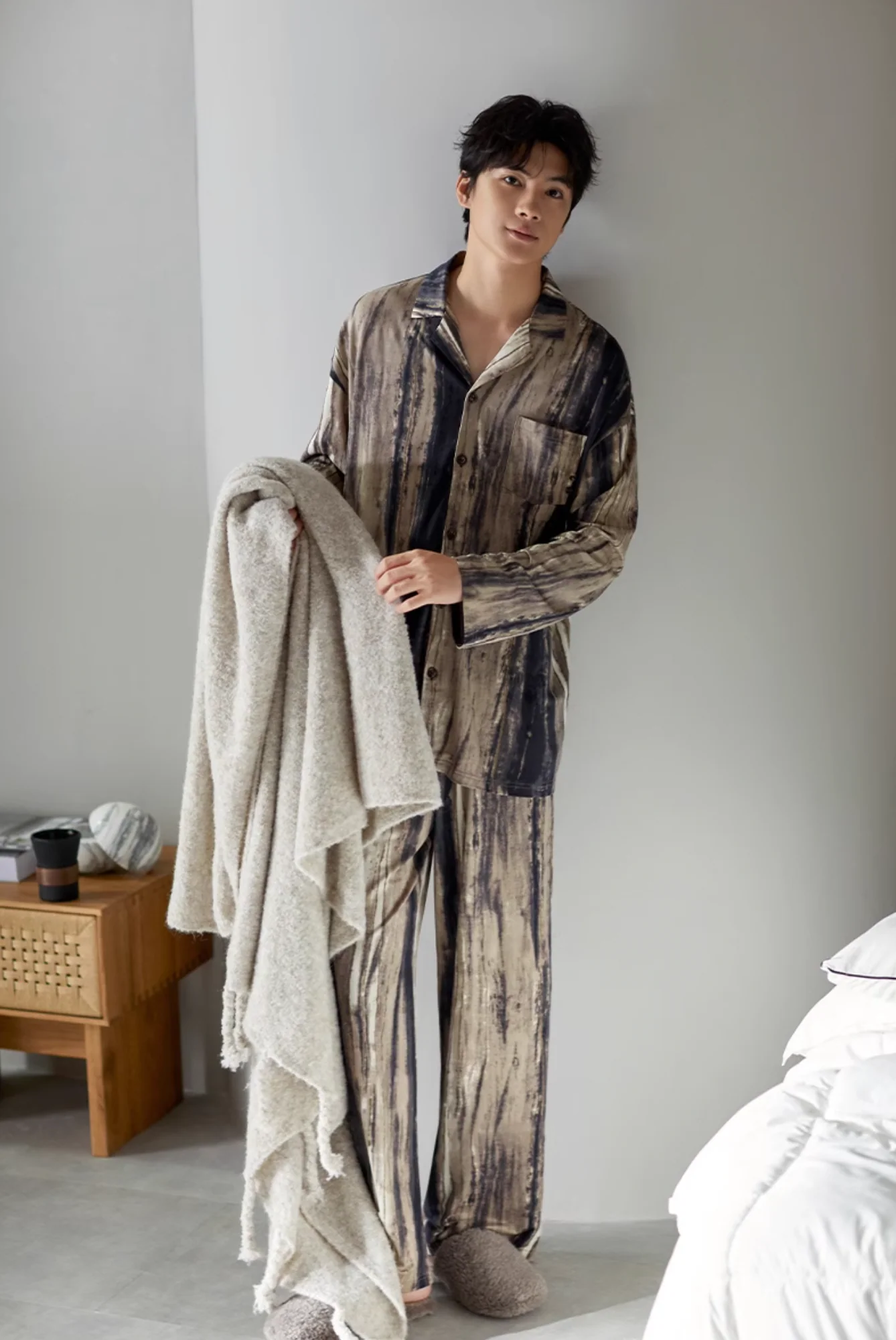 Tiě Pajamas Set - Image 6