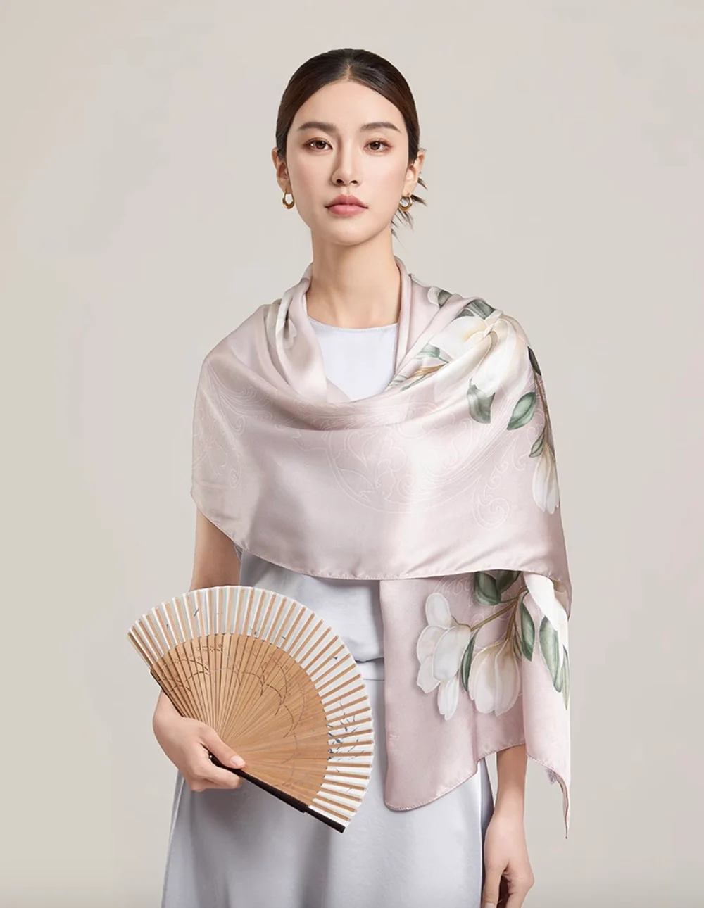 Whispering Magnolia Mulberry Silk Scarf (170x53cm) - Image 3