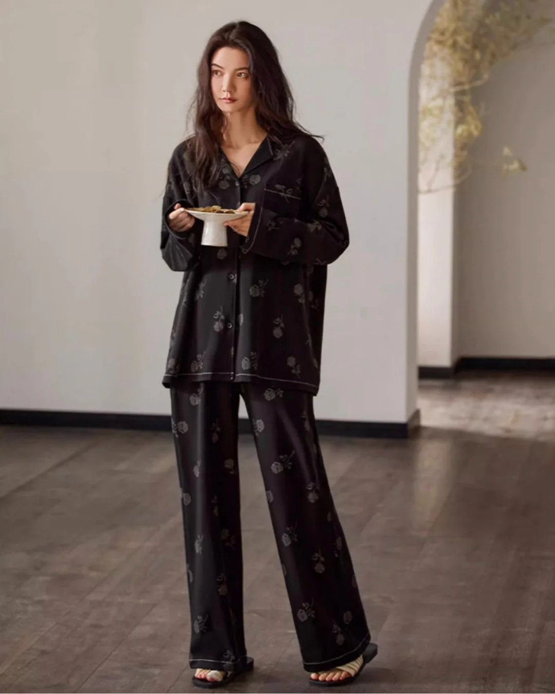 Xuán Pajamas Set (Long-Sleeve & Pants) - Image 6