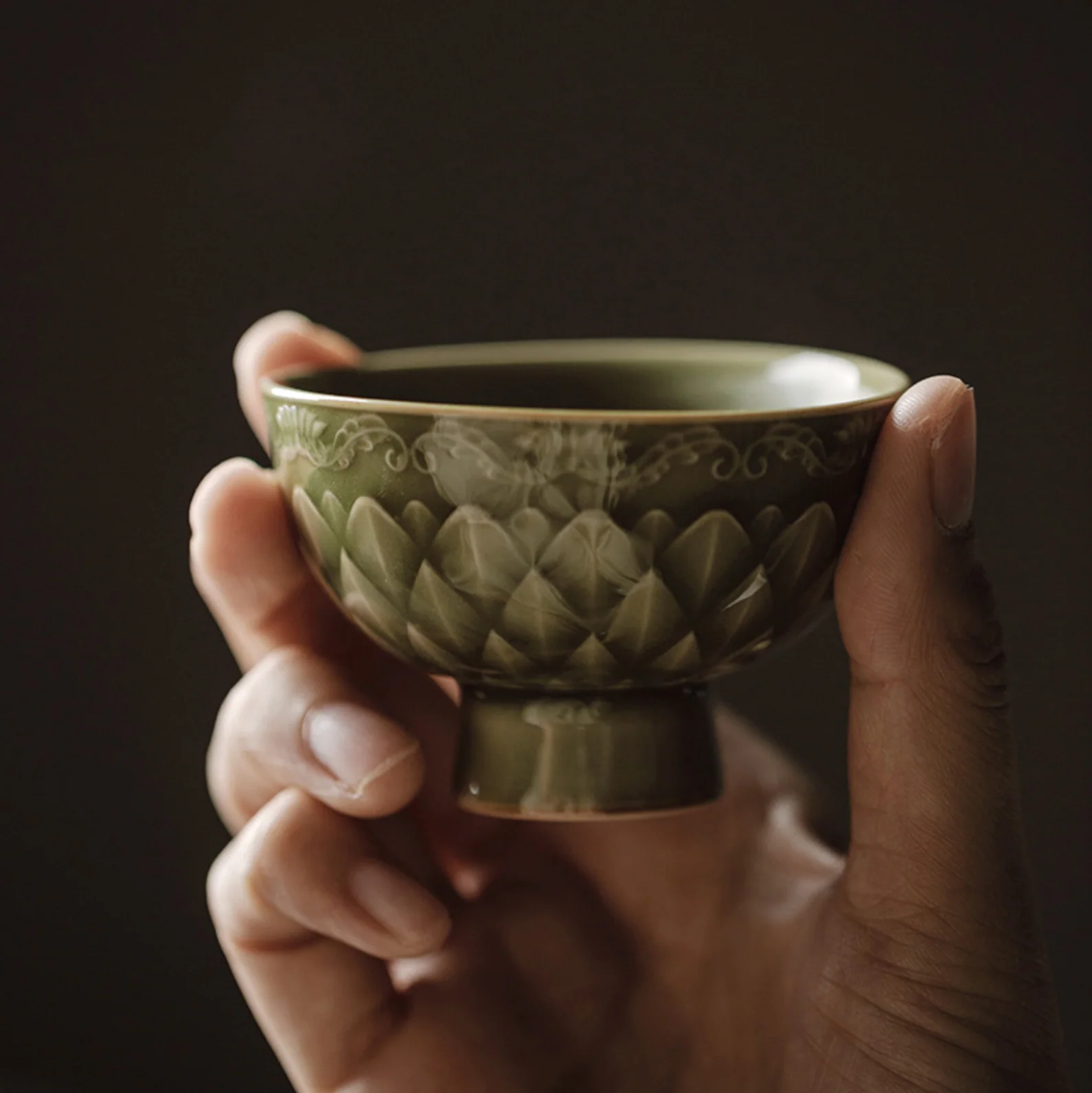 Yue Kiln Fish Scale Pattern Tea Cup - Image 3