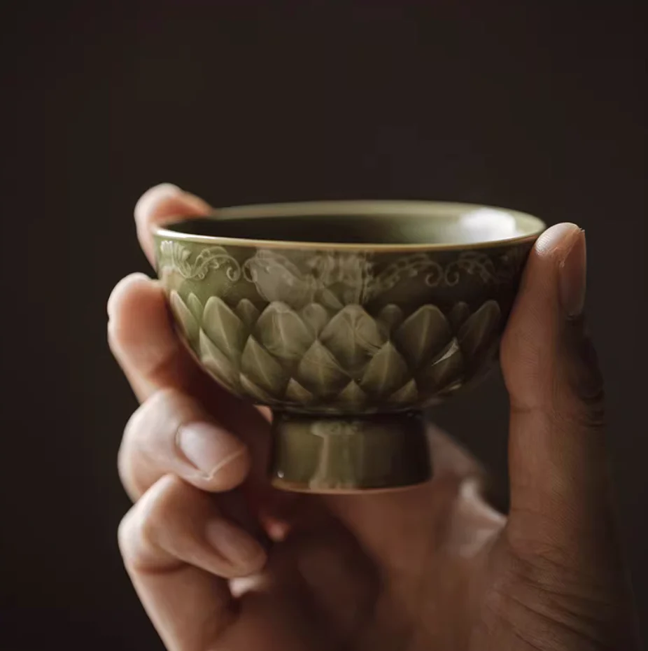 Yue Kiln Fish Scale Pattern Tea Cup - Image 7